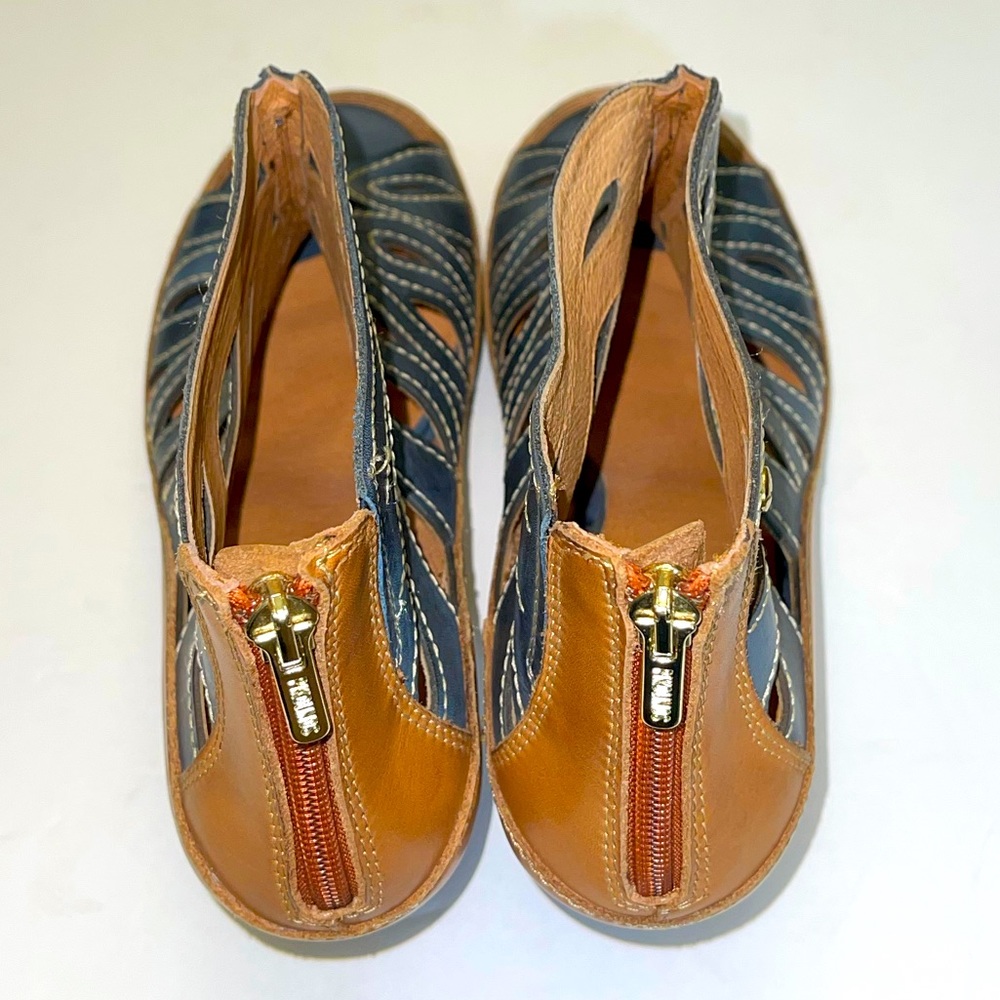 PIKOLINOS | Java Sandal - Picture 6 of 16